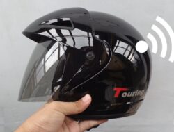 Gaya Gak Harus Mahal! Ini Dia Helm BMC Touring Terbaik & Murah!